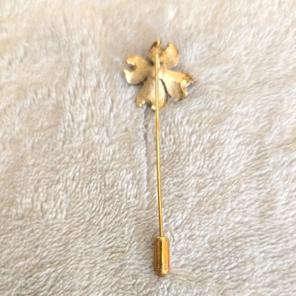 #144 Vintage Pink and Gold Floral Pin - Picture 3 of 3